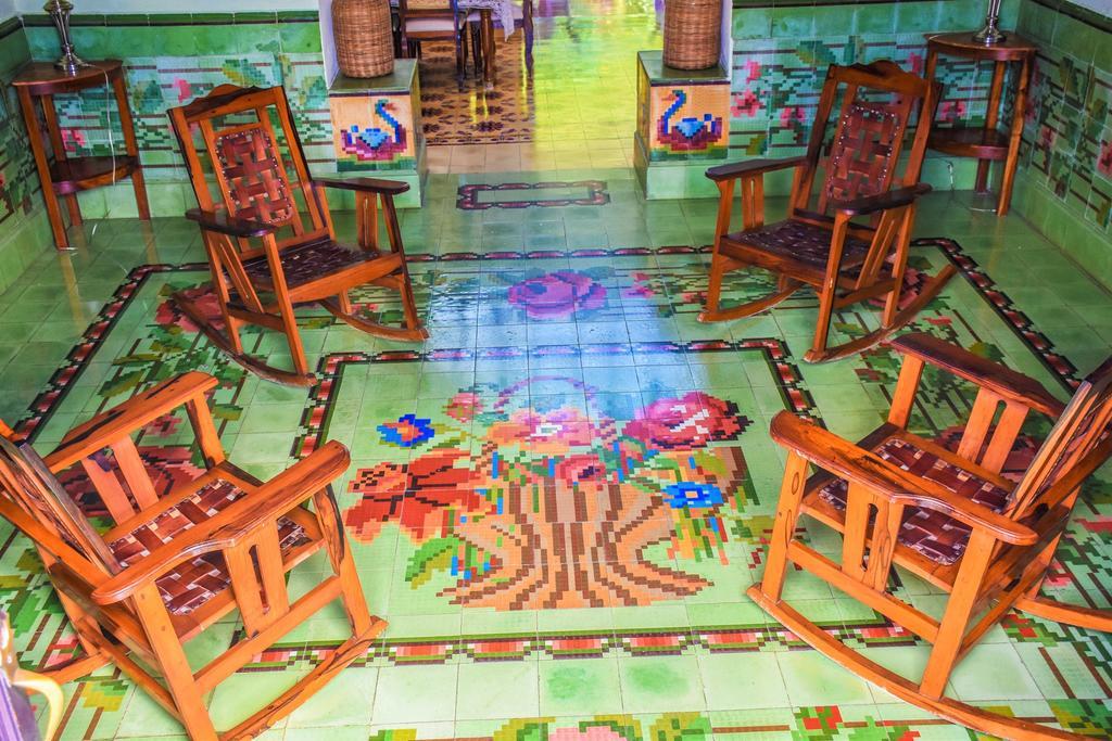 Casa Marlene Hotel Valladolid  Bagian luar foto