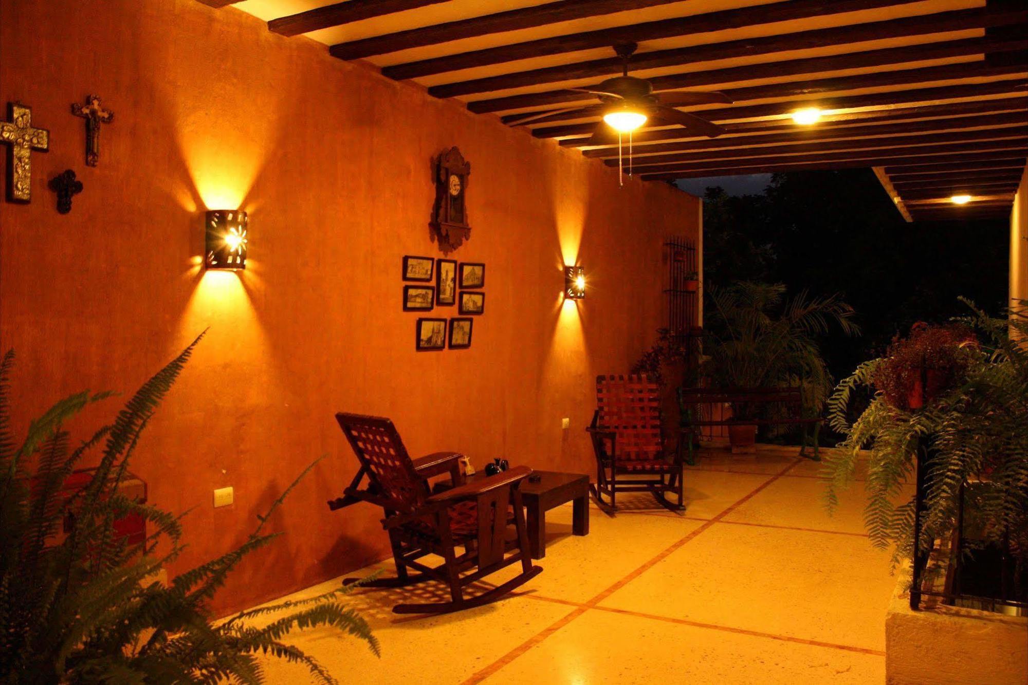 Casa Marlene Hotel Valladolid  Bagian luar foto