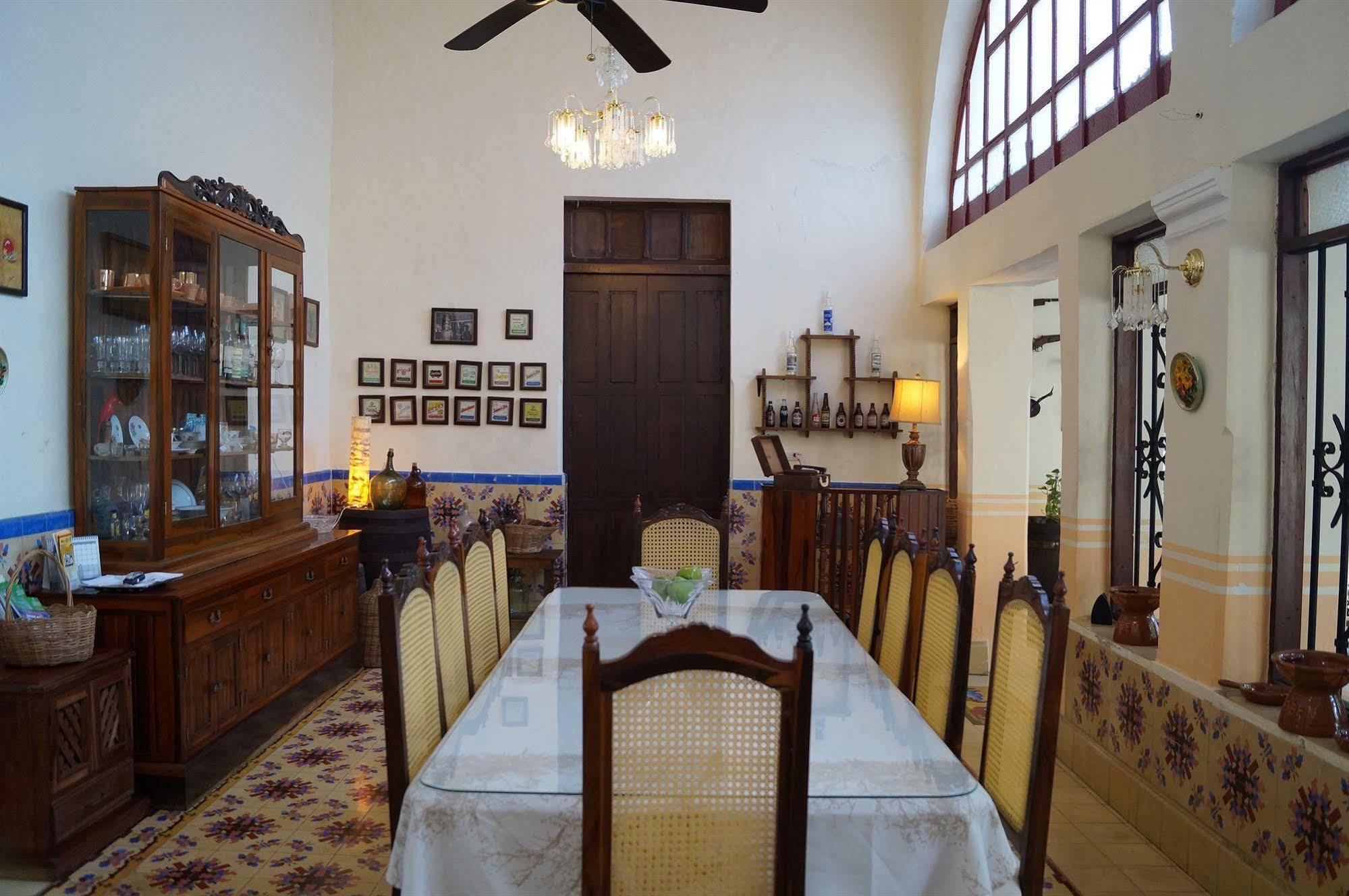 Casa Marlene Hotel Valladolid  Bagian luar foto