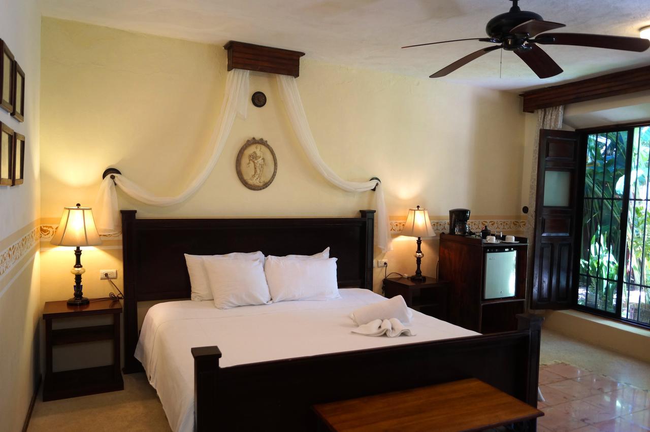 Casa Marlene Hotel Valladolid  Bagian luar foto